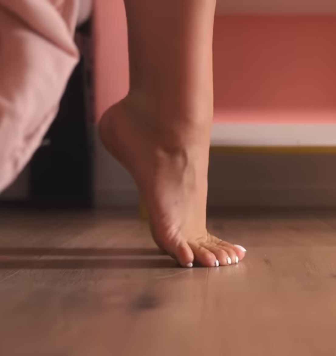 Victoria Baldesarra Feet
